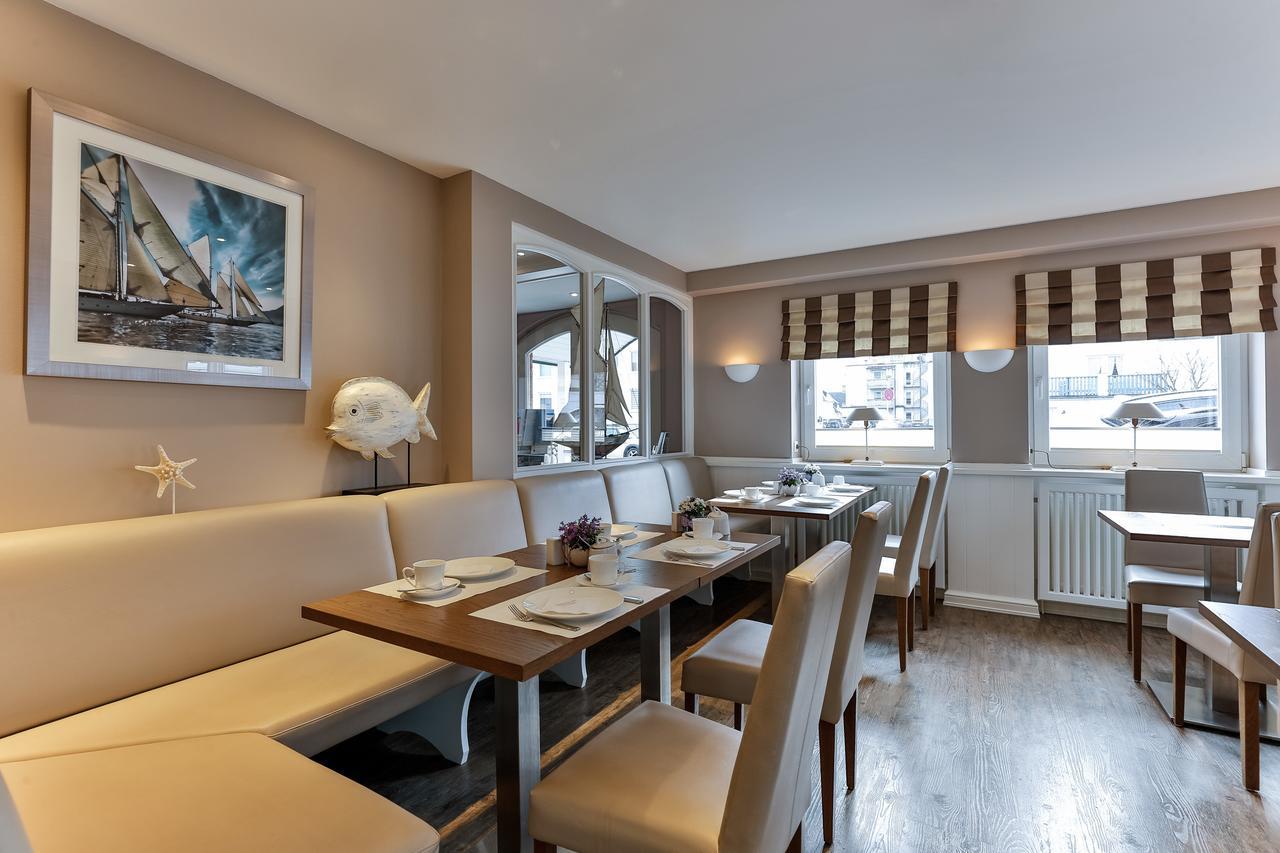 Hotel Uthland Westerland Bagian luar foto