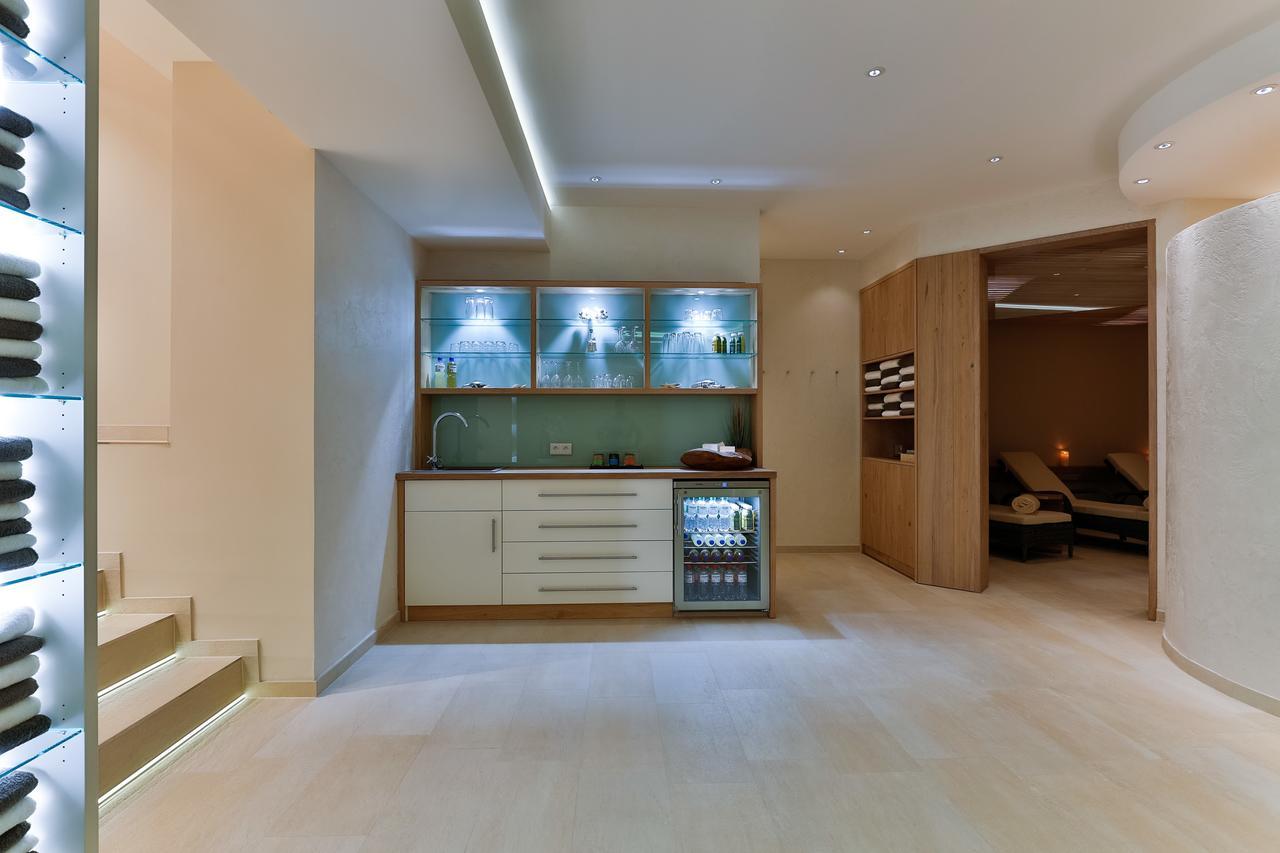 Hotel Uthland Westerland Bagian luar foto